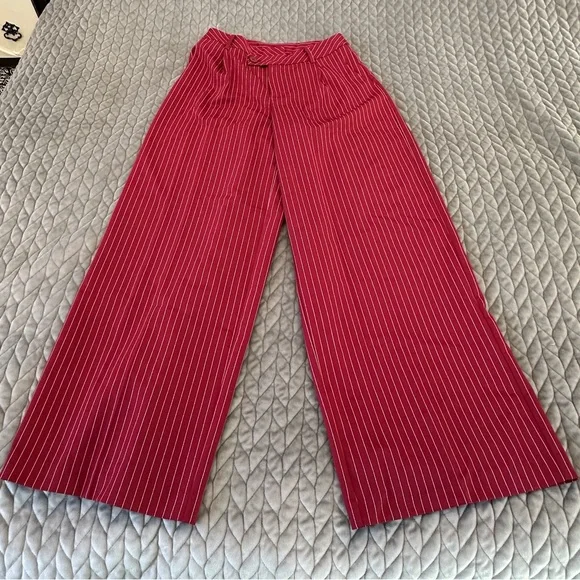 Stylish Asymmetrical Burgundy Striped Pants - Picture 9 of 10
